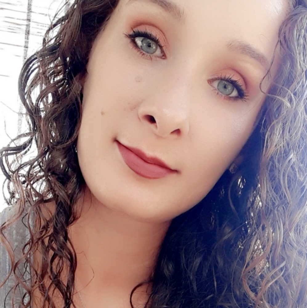 Meet your Posher, Lindsey